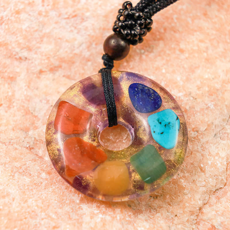 Pirámide orgónica de protección natural de los chakras