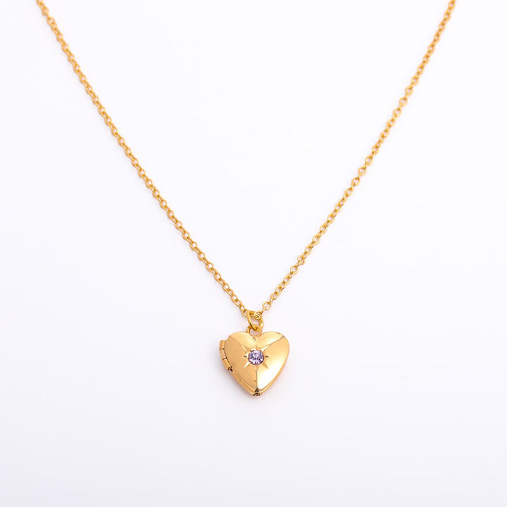 Collar con forma de corazón y piedra natal "Shine in My Heart" de Olivenorma 