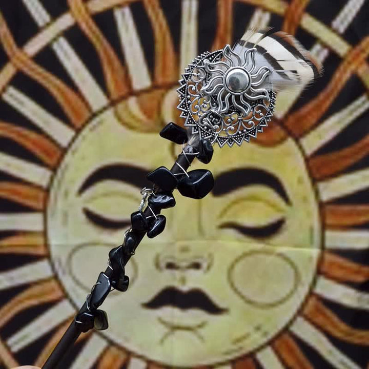 Varitas de cristal con plumas y luna de hadas naturales de Olivenorma