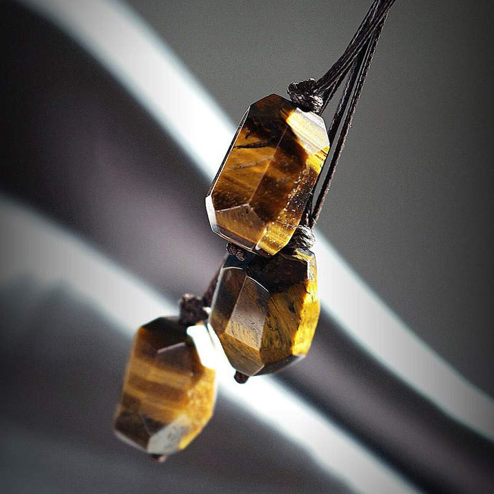 Collar de piedra preciosa protectora de ojo de tigre natural