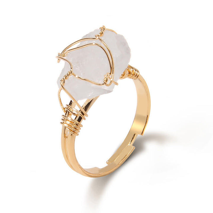 Anillo de piedra preciosa envuelta en alambre irregular en bruto natural de Olivenorma