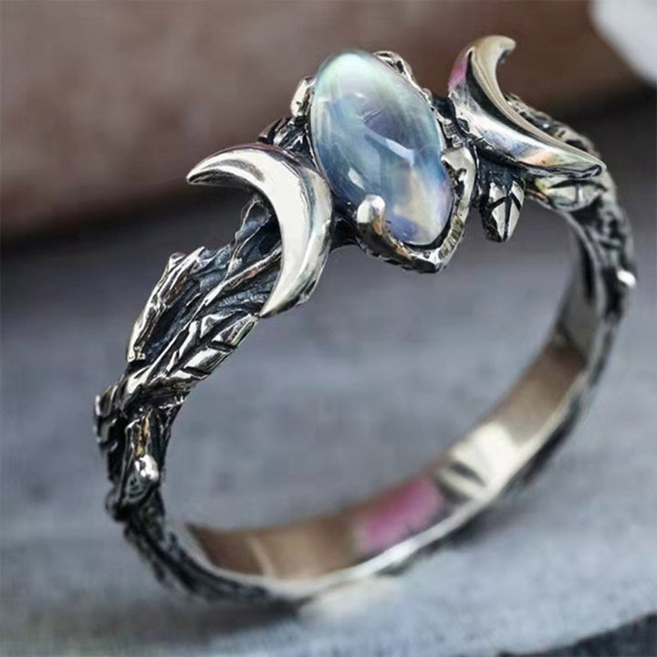 Anillo de luz lunar de piedra lunar Olivenorma