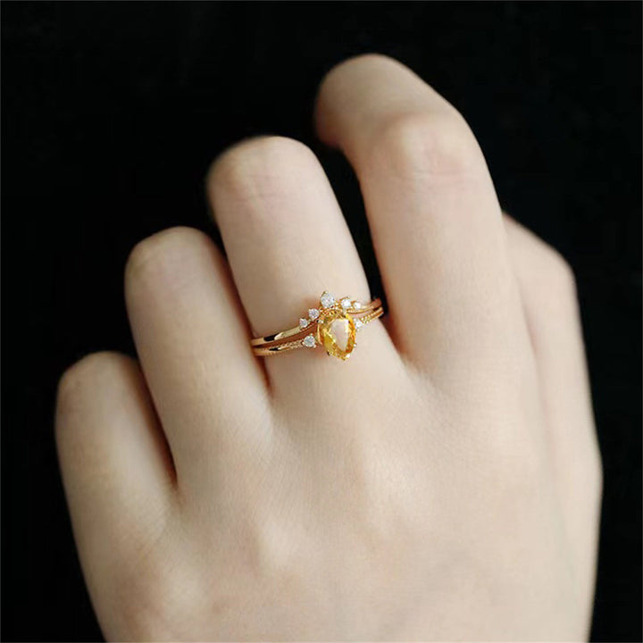 Anillo de citrino en forma de gota de oro y plata 925 de Olivenorma