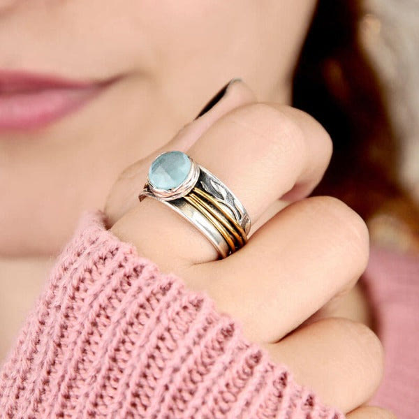Anillo giratorio de aguamarina Olivenorma