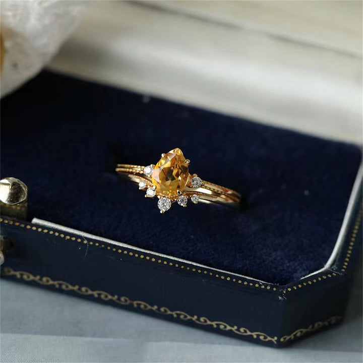 Anillo de citrino en forma de gota de oro y plata 925 de Olivenorma
