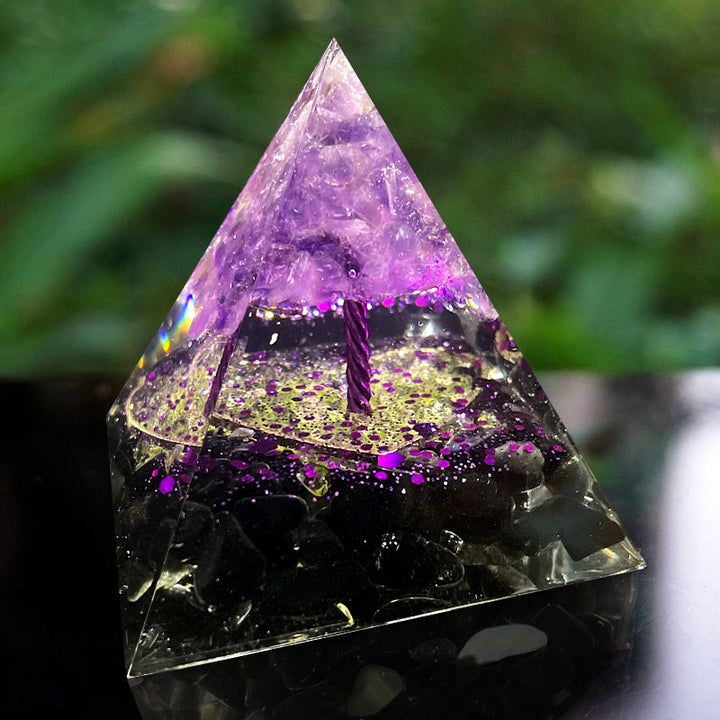 Esfera de amatista de Olivenorma con pirámide de orgón de obsidiana 