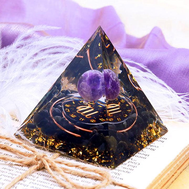 Pirámide de orgón del zodiaco Virgo con esfera de amatista y obsidiana de Olivenorma 