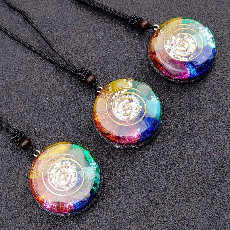 Collar de orgón con chakras de Olivenorma 
