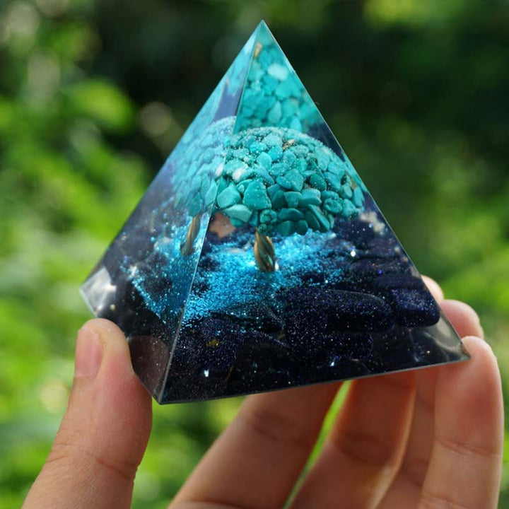 Pirámide de orgón curativo de piedra arenisca azul Olivenorma con turquesa