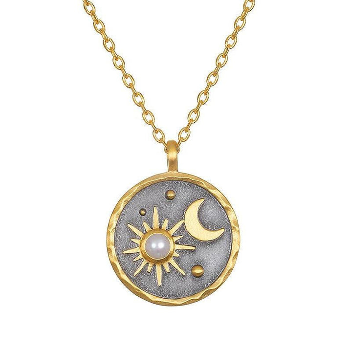 Collar con piedra natal de sol y luna "Día y noche" de Olivenorma