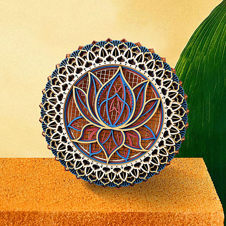 Decoración de pared con grabado 3D de madera con mandala de loto de Olivenorma