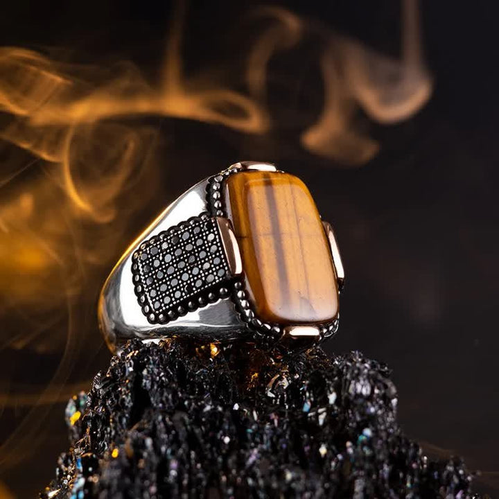 Anillo de ala ancha para hombre con ojo de tigre cuadrado de Olivenorma