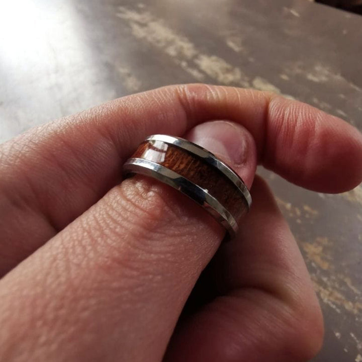 Anillo Yggdrasil - acero inoxidable