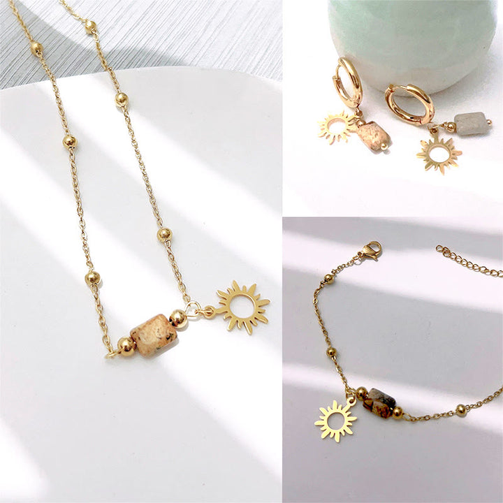 Pendientes, collar y pulsera con colgante de sol y jaspe natural de Olivenorma