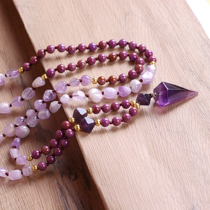 Collar de mala con cuentas de jade morado y amatista natural de Olivenorma