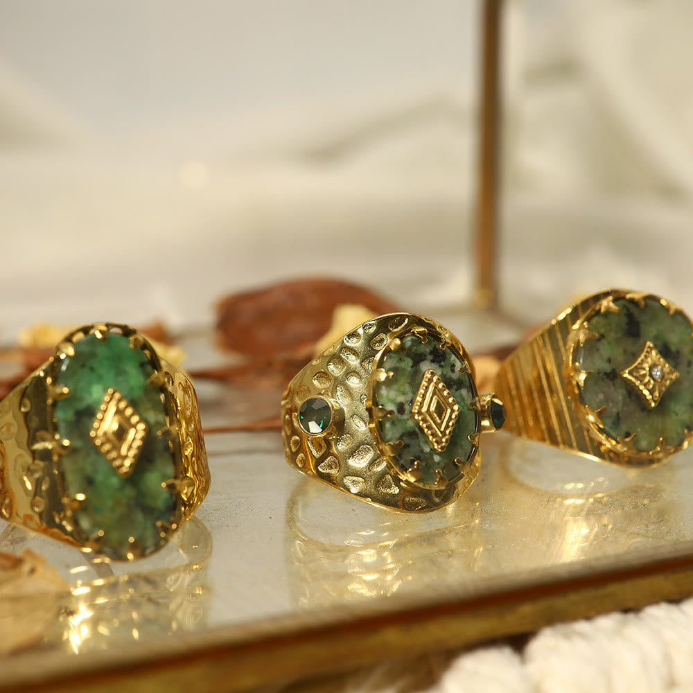 Anillo ajustable con turquesa africana de Olivenorma