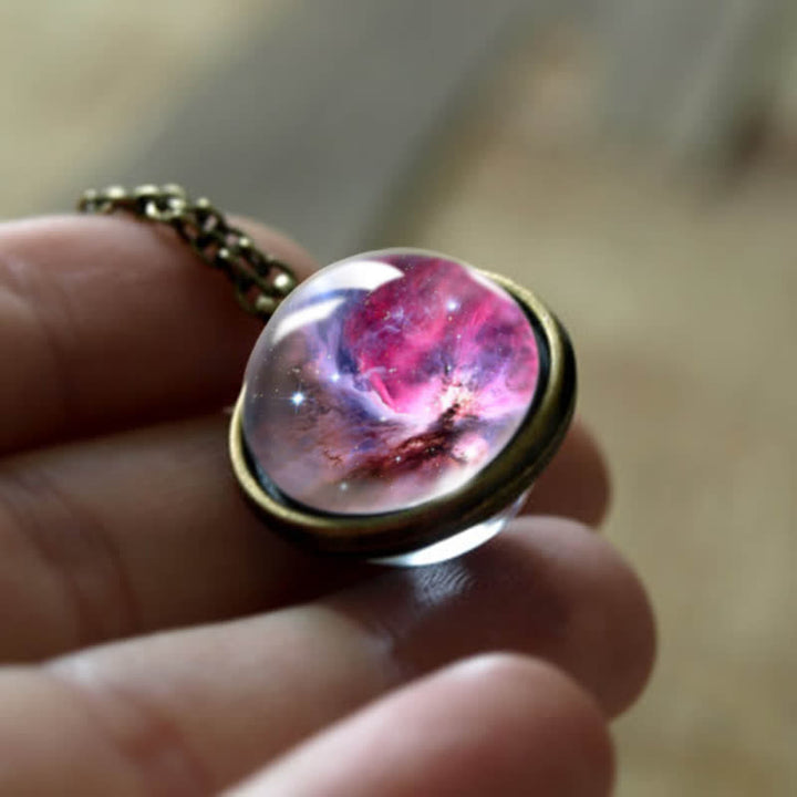 Collar de galaxia del vasto universo de Olivenorma
