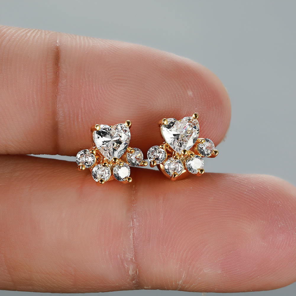 Pendientes de pata de gatito con circonita blanca y ópalo kawaii de Olivenorma