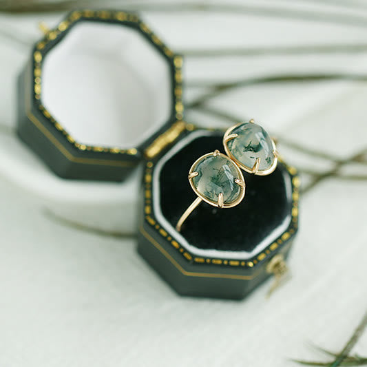 Anillo de plata 925 con ágata musgosa ovalada natural de Olivenorma