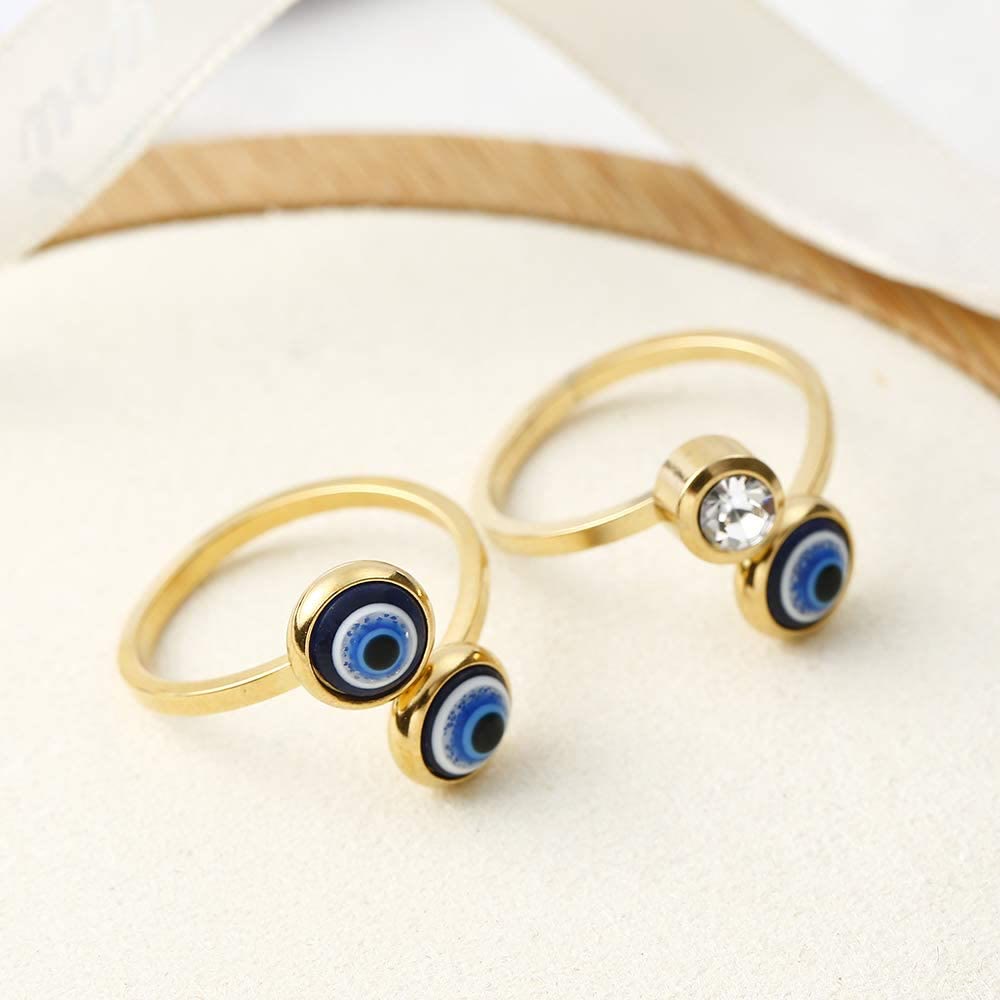 Anillo de mujer con ojo malvado bañado en oro y circonita blanca de Olivenorma 