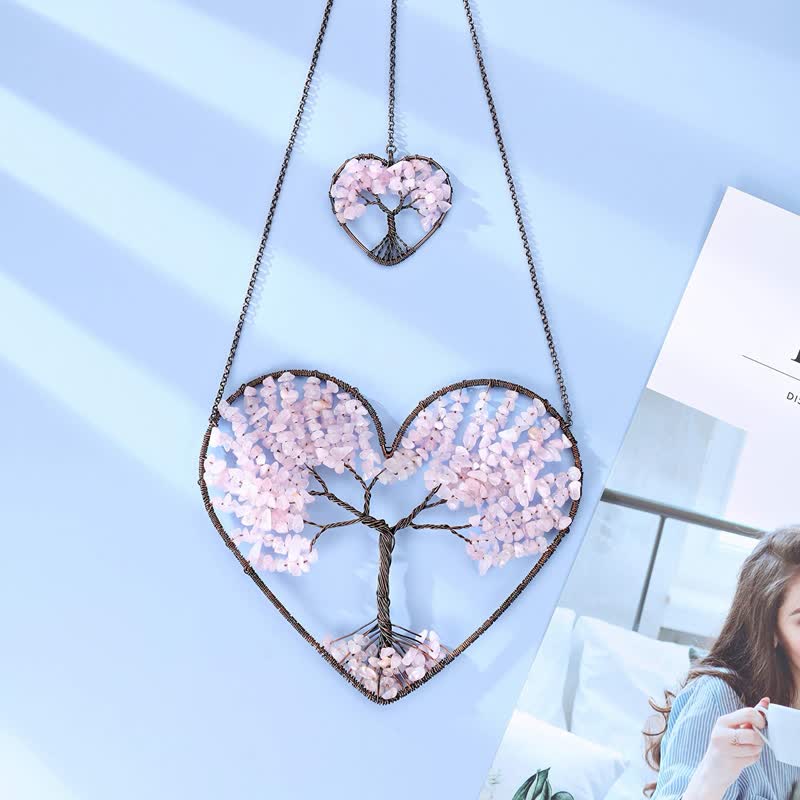Atrapasueños de cristal con forma de corazón y árbol de la vida de los chakras de Olivenorma. 