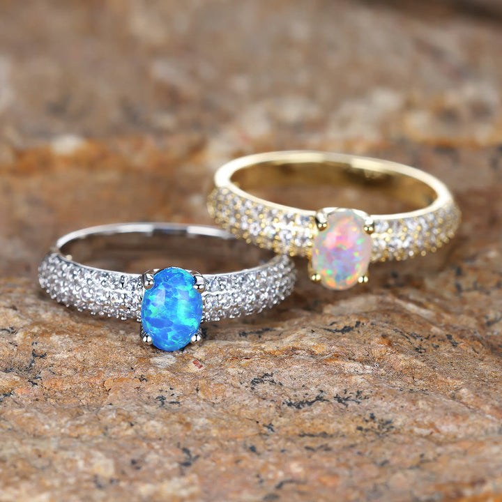 Anillo con borde de circonita y ópalo redondo "Shiny Elegance" de Olivenorma
