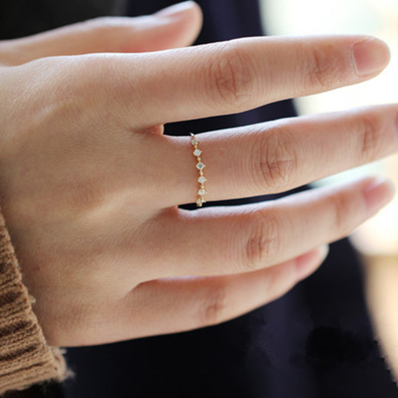 Anillo de plata de ley S925 con circonitas de Olivenorma