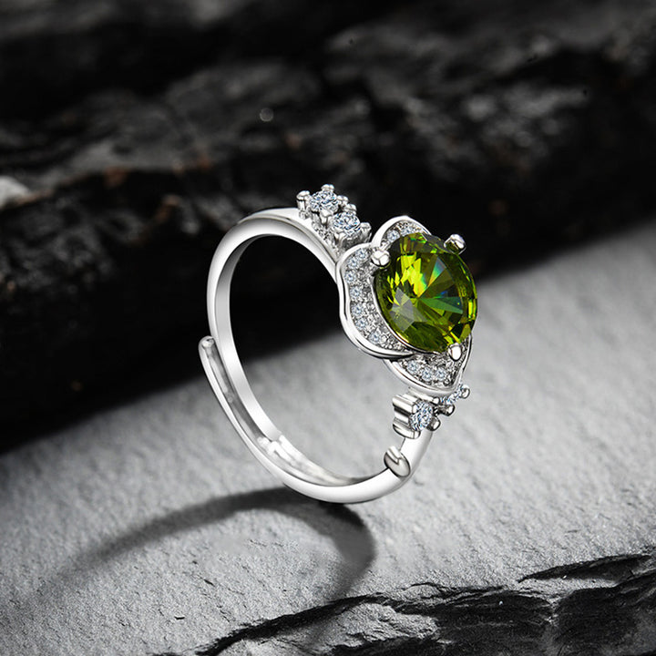 Olivenorma "El latido instantáneo": anillo de empatía de peridoto y circón 