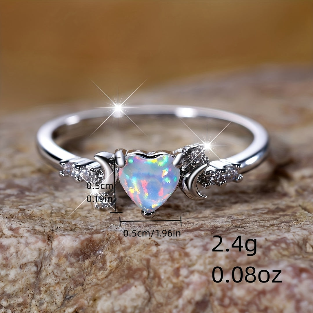 Anillo de fases lunares con corazón de ópalo "Light Of Our Love" de Olivenorma 