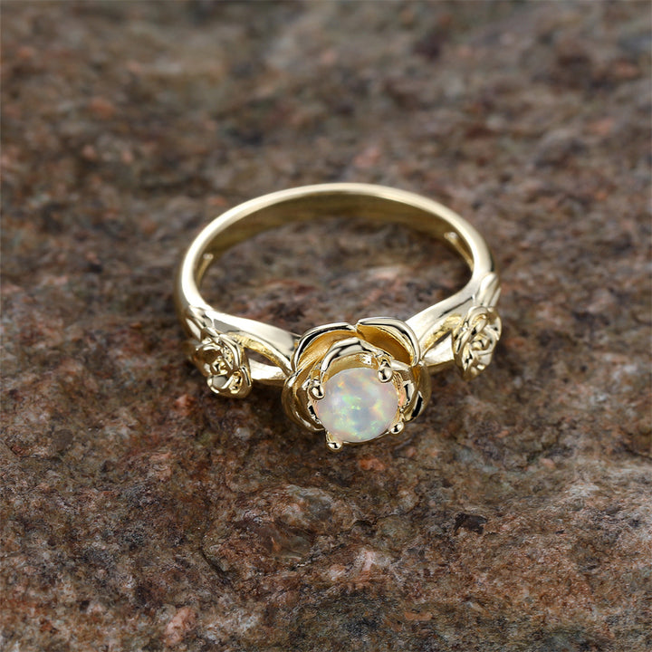 Anillo de ópalo exclusivo "Rosa del amor" de Olivenorma 