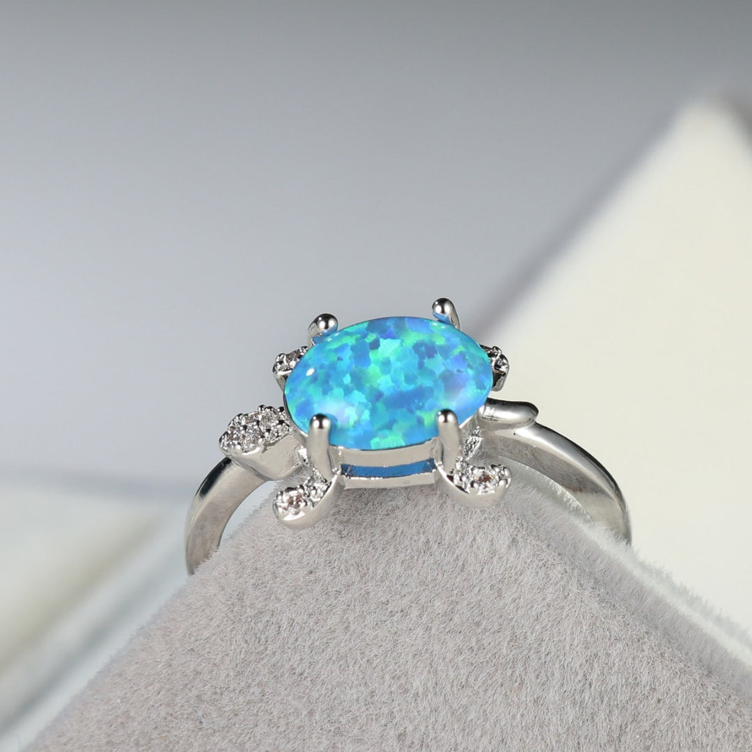 Anillo de ópalo azul con linda tortuga marina de Olivenorma