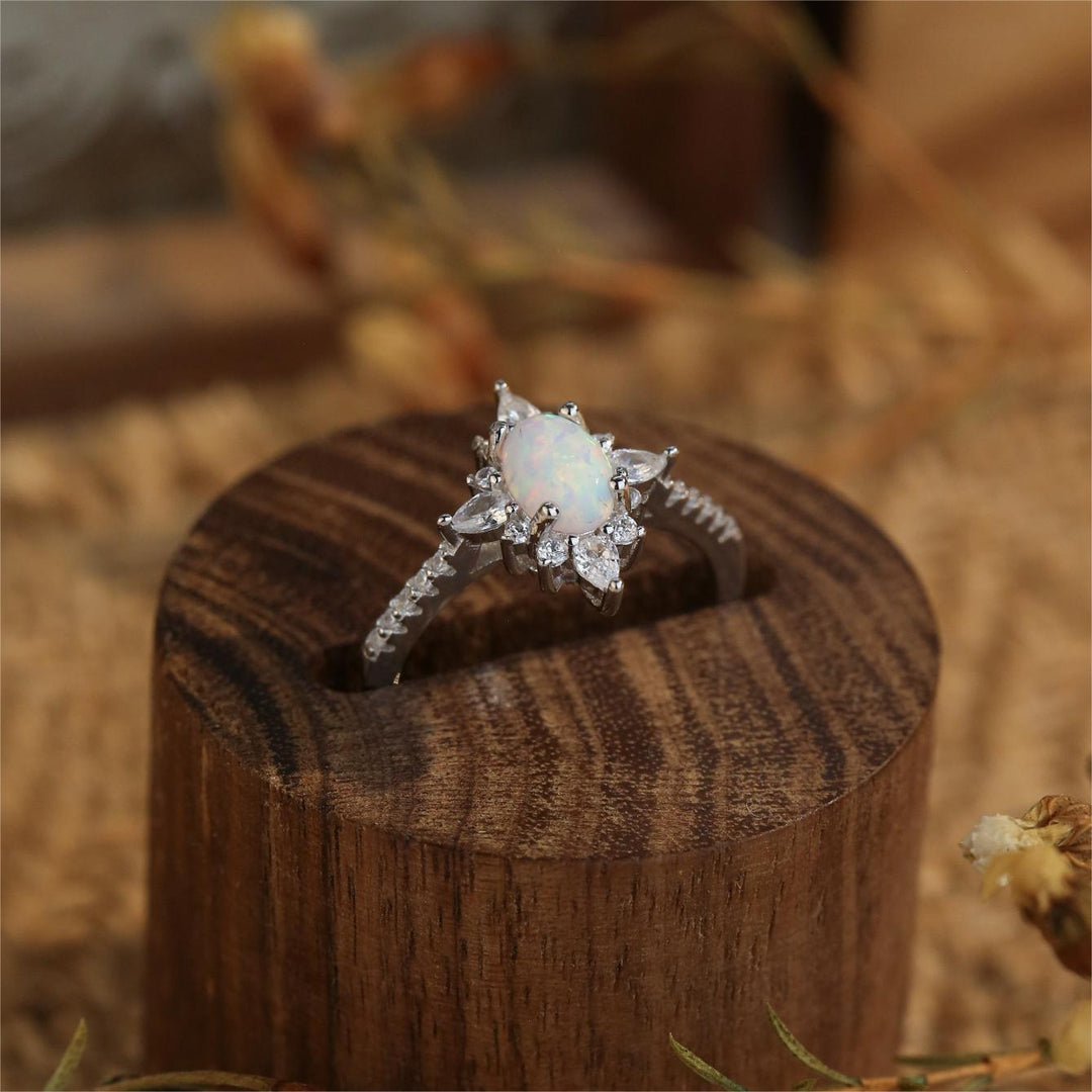 Anillo de compromiso con ópalo S925 delicado de Olivenorma