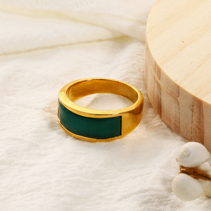 Anillo con piedra de ojo de gato verde de Olivenorma