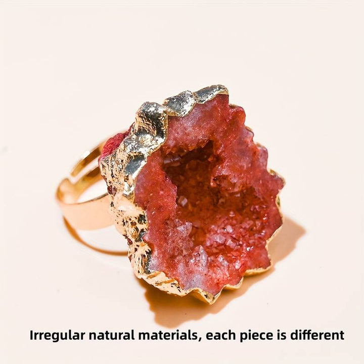 Anillo con forma de flor de sol en rodajas de cristal irregular natural de Olivenorma