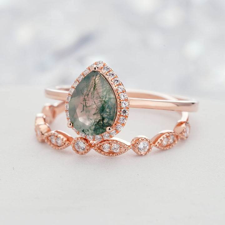 Anillo de compromiso Olivenorma de ágata musgosa con corte de pera