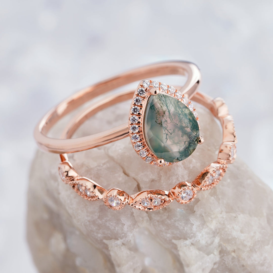 Anillo de compromiso Olivenorma de ágata musgosa con corte de pera