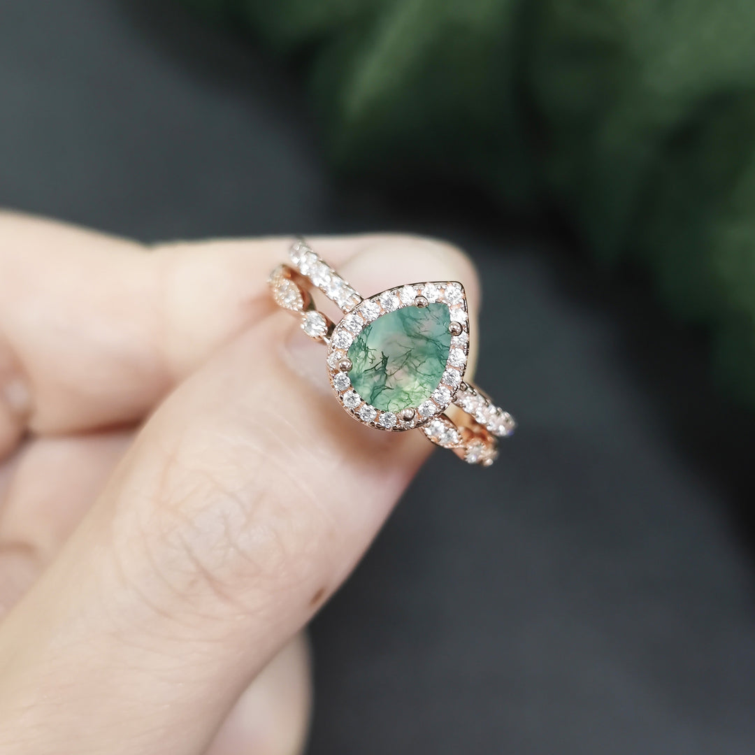 Anillo de compromiso Olivenorma de ágata musgosa con corte de pera