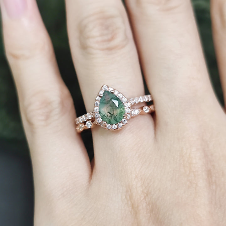 Anillo de compromiso Olivenorma de ágata musgosa con corte de pera