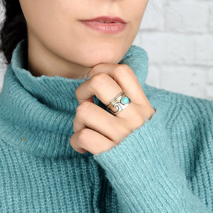 Anillo turquesa con ondas antiestrés retro de Olivenorma