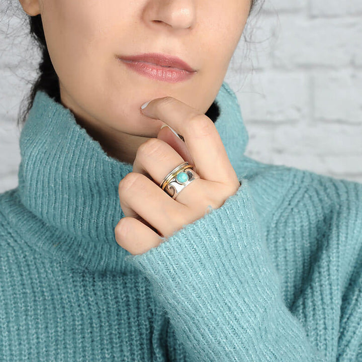 Anillo turquesa con ondas antiestrés retro de Olivenorma