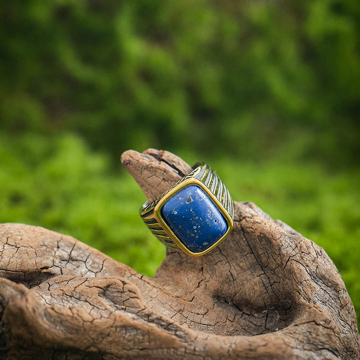 Anillo de piedra preciosa de guerrero turco "Triumph Return" de Olivenorma