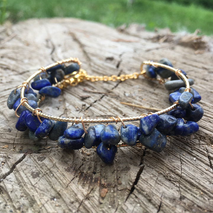Pulsera con borlas y cuentas de grava de piedras preciosas naturales irregulares de Olivenorma