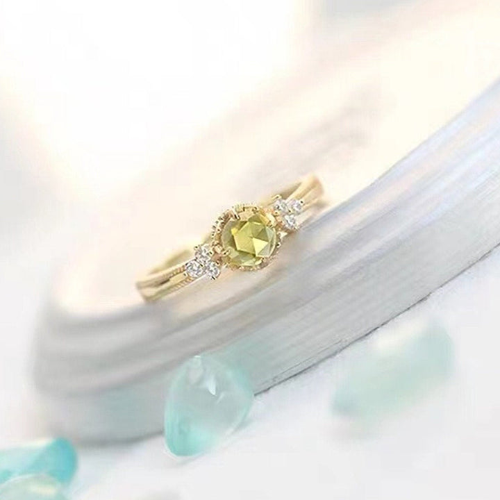Anillo de compromiso con peridoto natural de Olivenorma