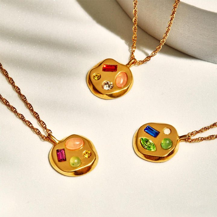 Collar con piedra natal de circonitas de colores de Olivenorma