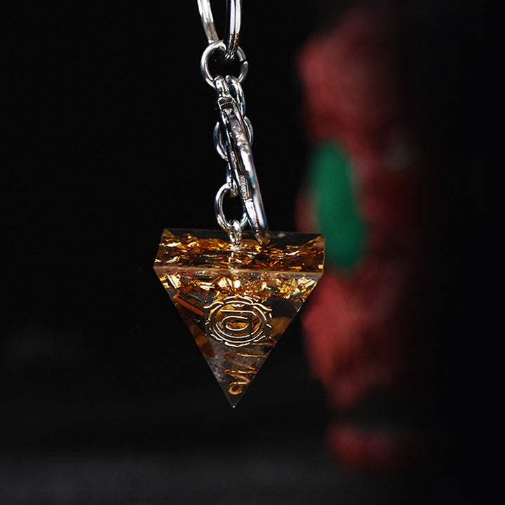 Llavero con colgante de energía piramidal de orgón curativo de chakras de Olivenorma