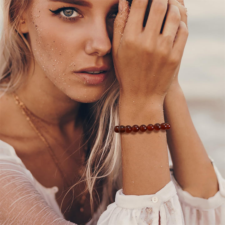 Pulsera ajustable hecha a mano con piedra natural de 8 mm de Olivenorma