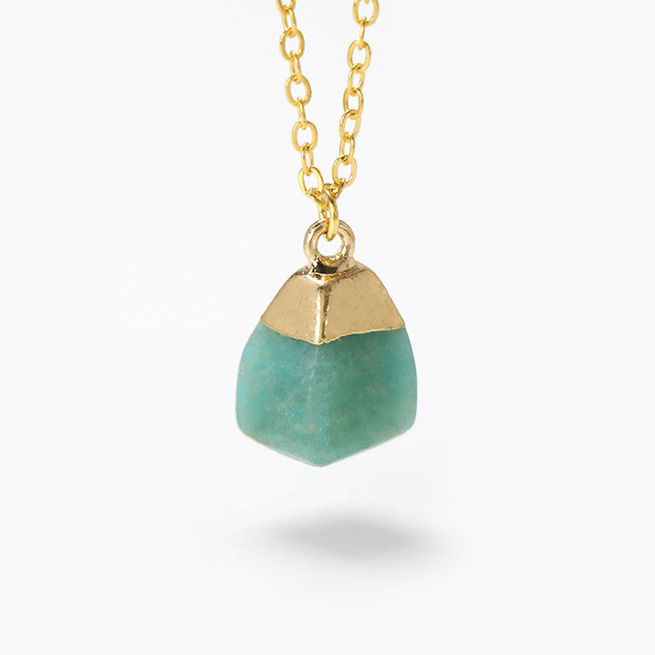 Collar de estilo dulce con piedra áspera de corte cuadrado de Olivenorma