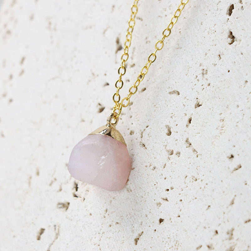 Collar de estilo dulce con piedra áspera de corte cuadrado de Olivenorma