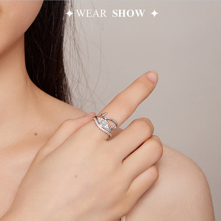 Anillo de plata de ley S925 con el ojo de Horus de Olivenorma