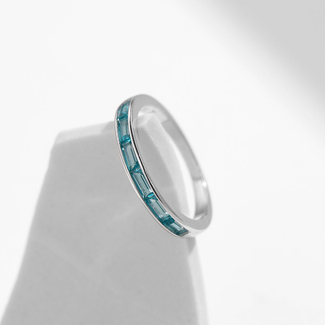 Anillo de plata de ley S925 con turmalina y girasol de Paraiba de Olivenorma